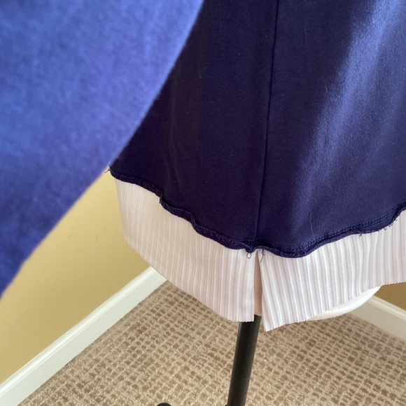 Navy/white Top by Belyn Key - XL - Picture 4 of 9